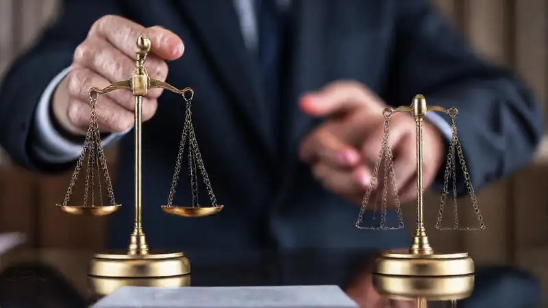 Diseño legal confiable y profesional en tonos azules